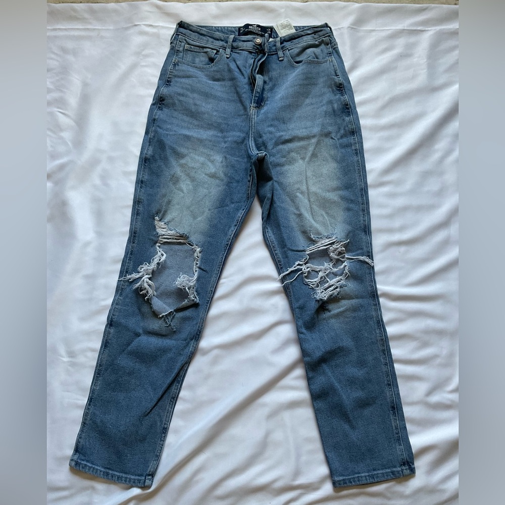 Hollister ultra high rise mom jeans size w29 L 27